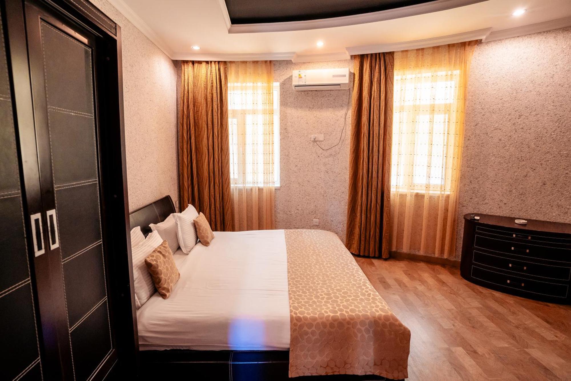 Panorama Villa Lux Hotel Baku Exterior photo