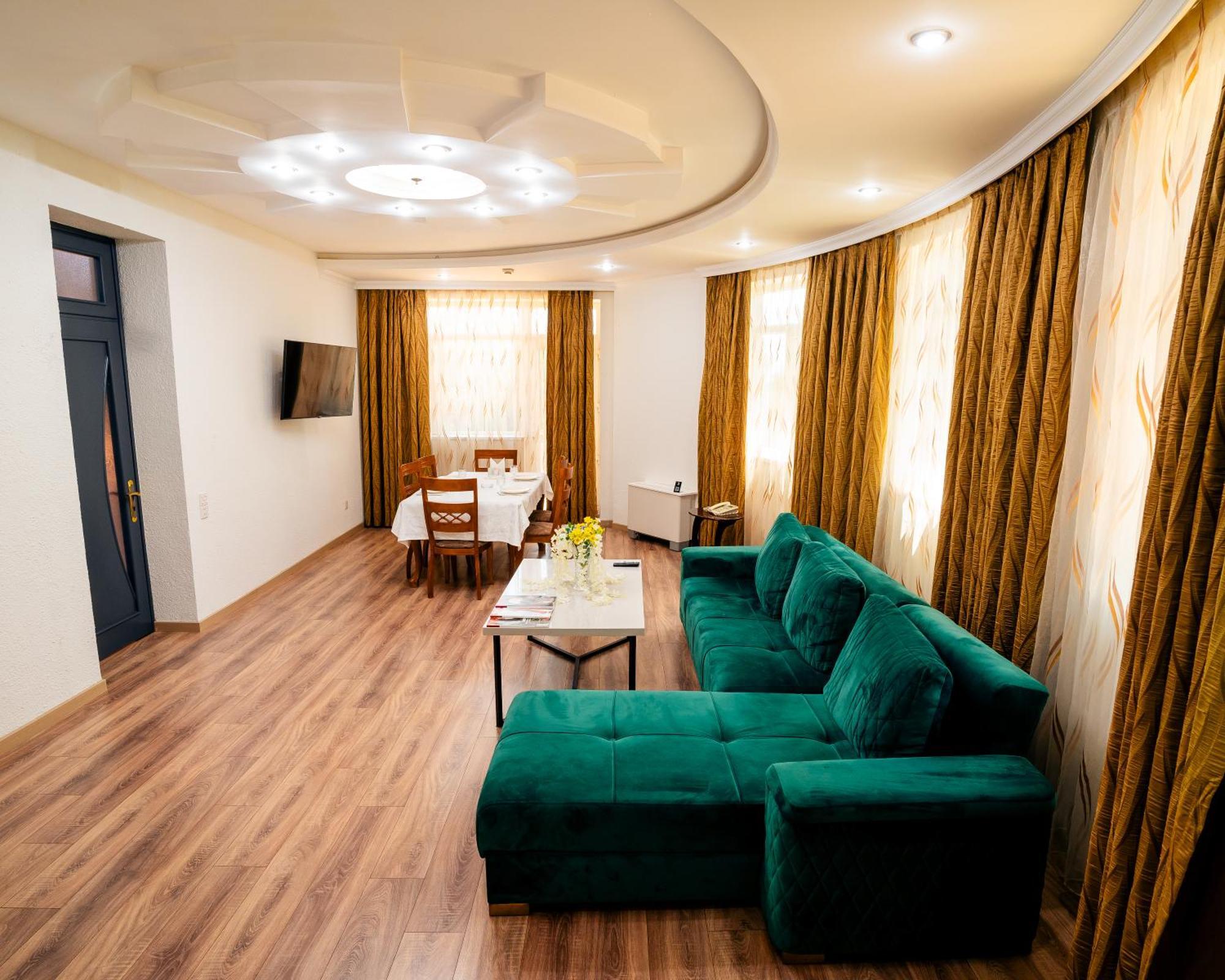 Panorama Villa Lux Hotel Baku Exterior photo